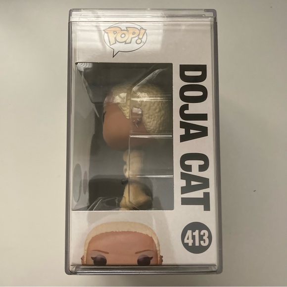 Doja Cat Funko Pop! (Festival 2024 With Pop! Protector) - Picture 5 of 6